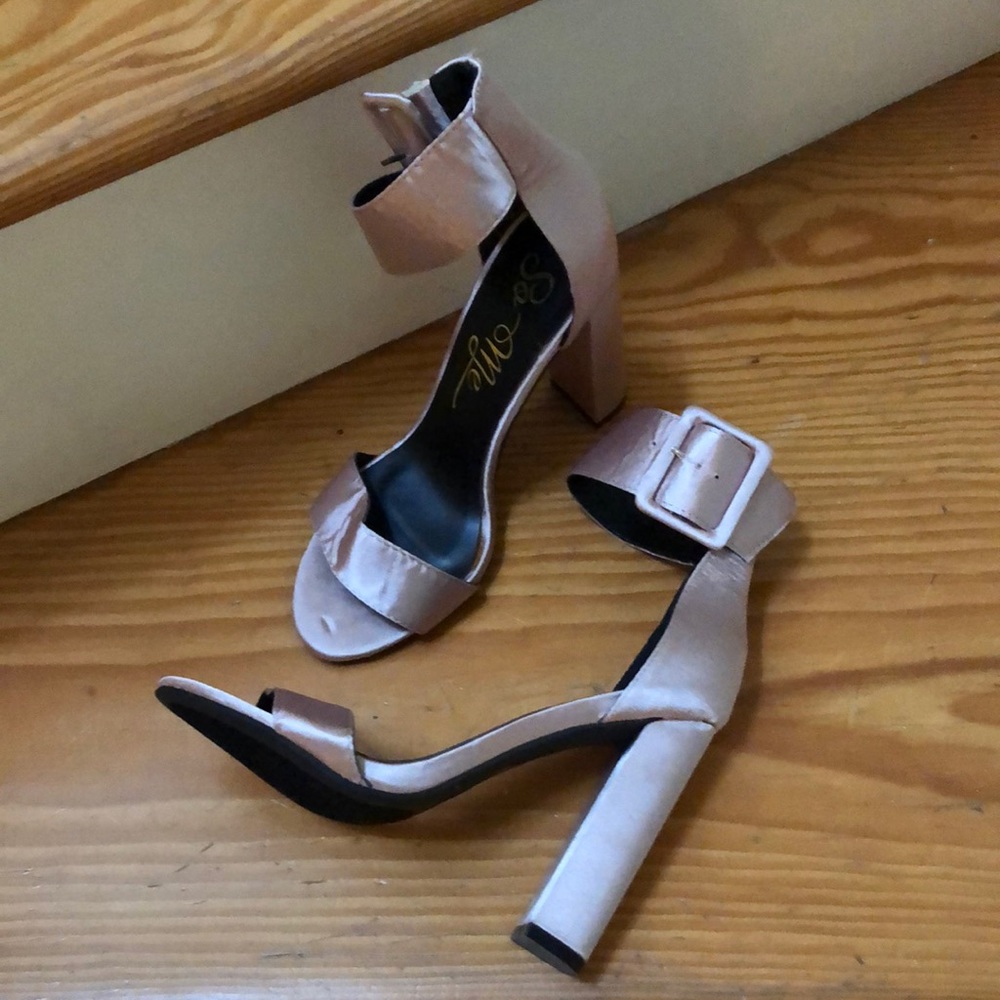 Beige silk heels